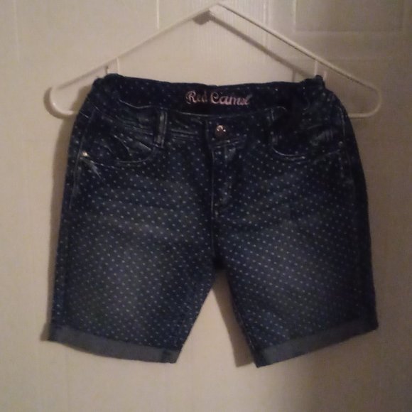 Red Camel - Picture 1 of 4